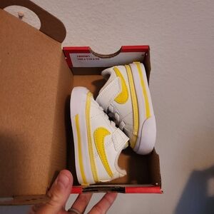 Nike court legacy baby size 2c New